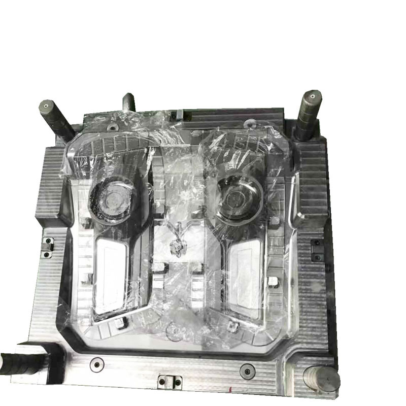 異形模具是如何解決模具表面恒溫問(wèn)題的？